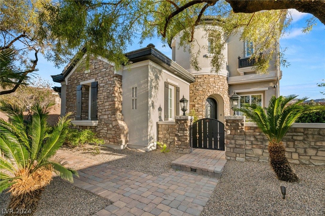 1327 Quiet River Avenue