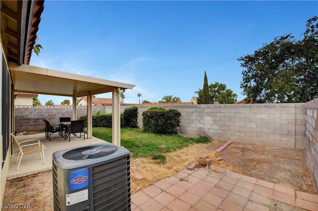 2424 Millcroft Drive