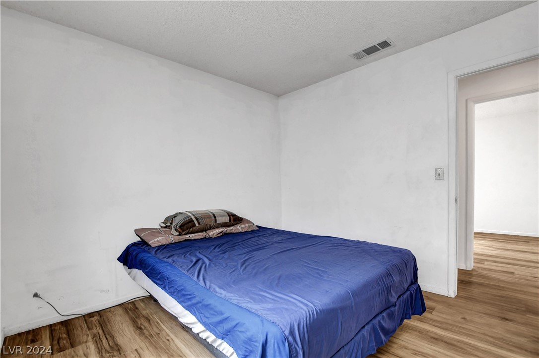 2424 Millcroft Drive