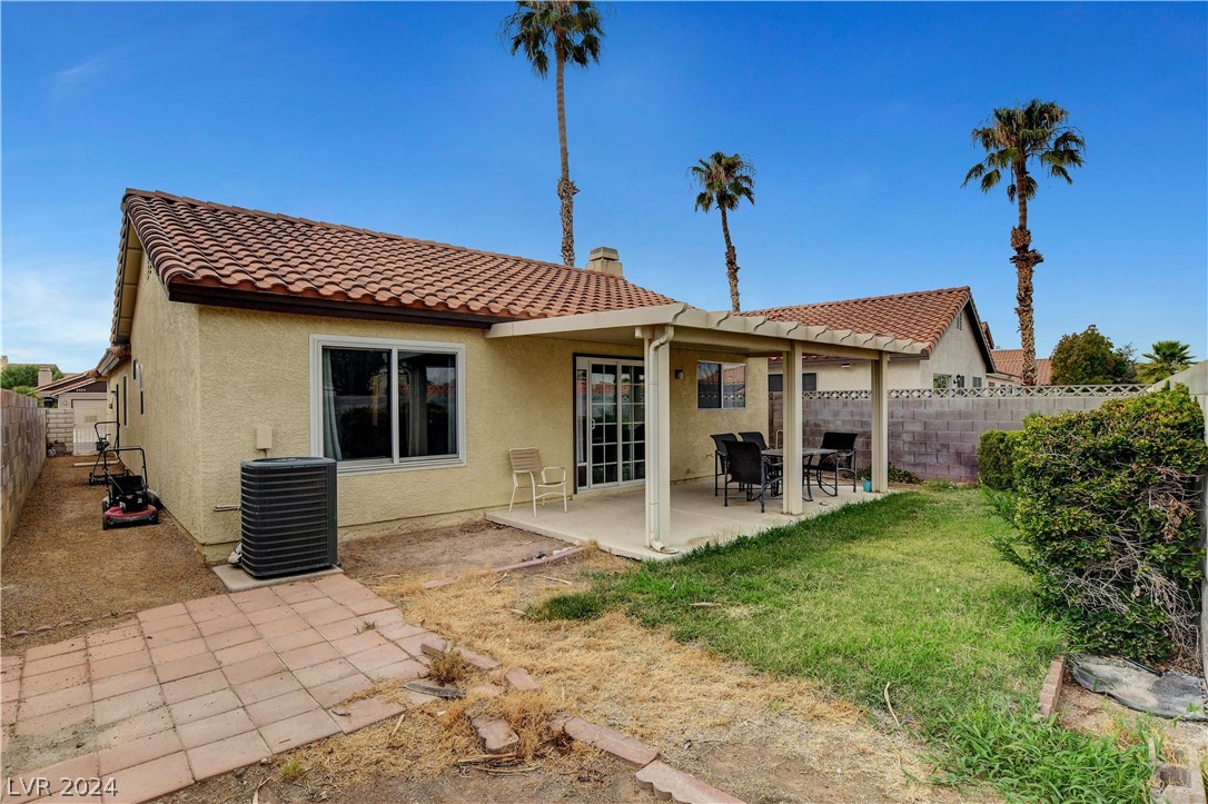 2424 Millcroft Drive