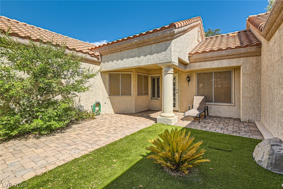 9036 Villa Ridge Drive