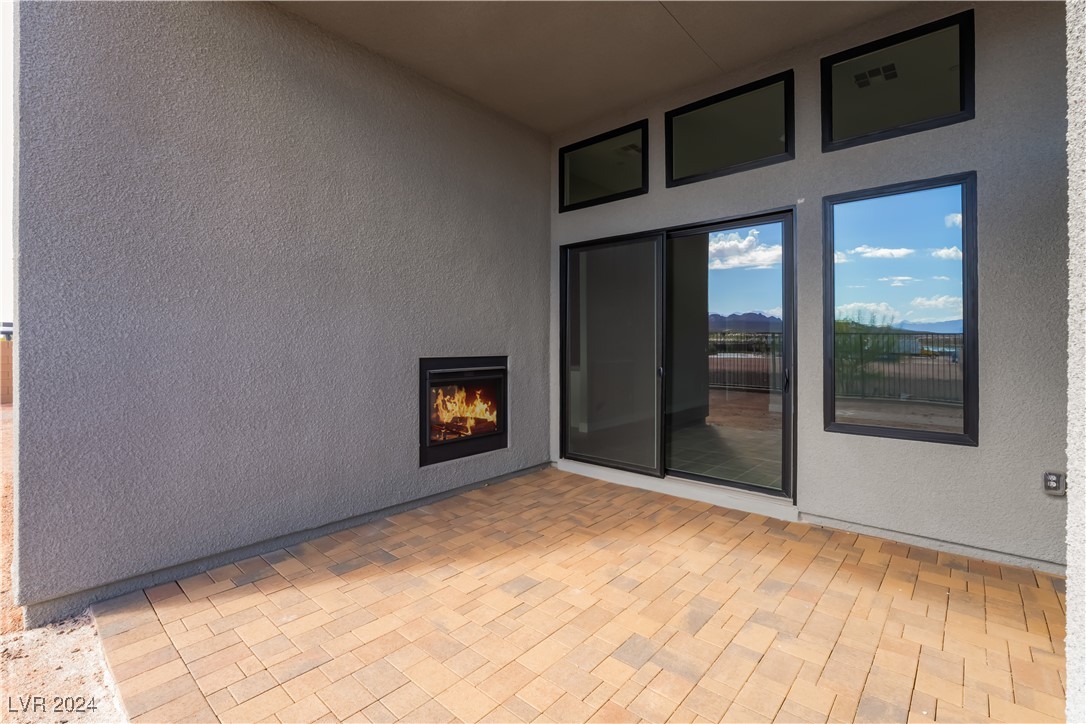 124 Vista Terrazza Street