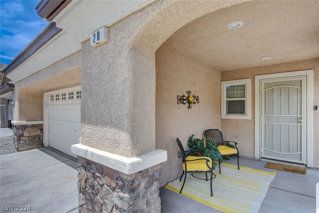 20 Pine Blossom Avenue