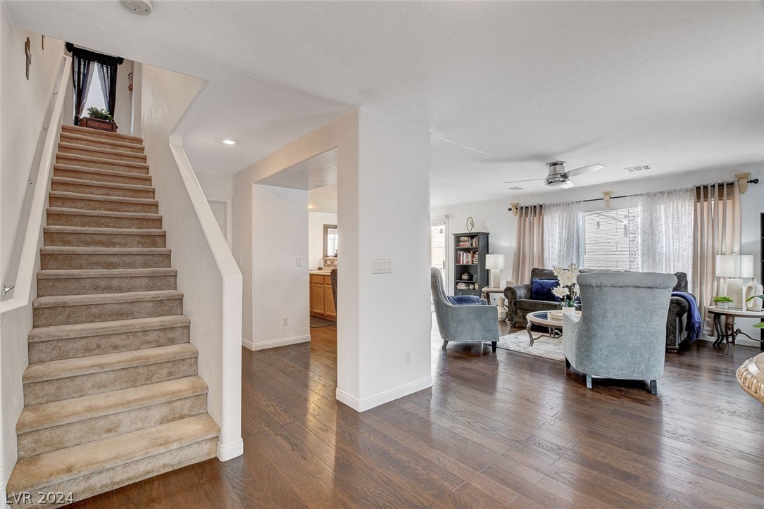 20 Pine Blossom Avenue
