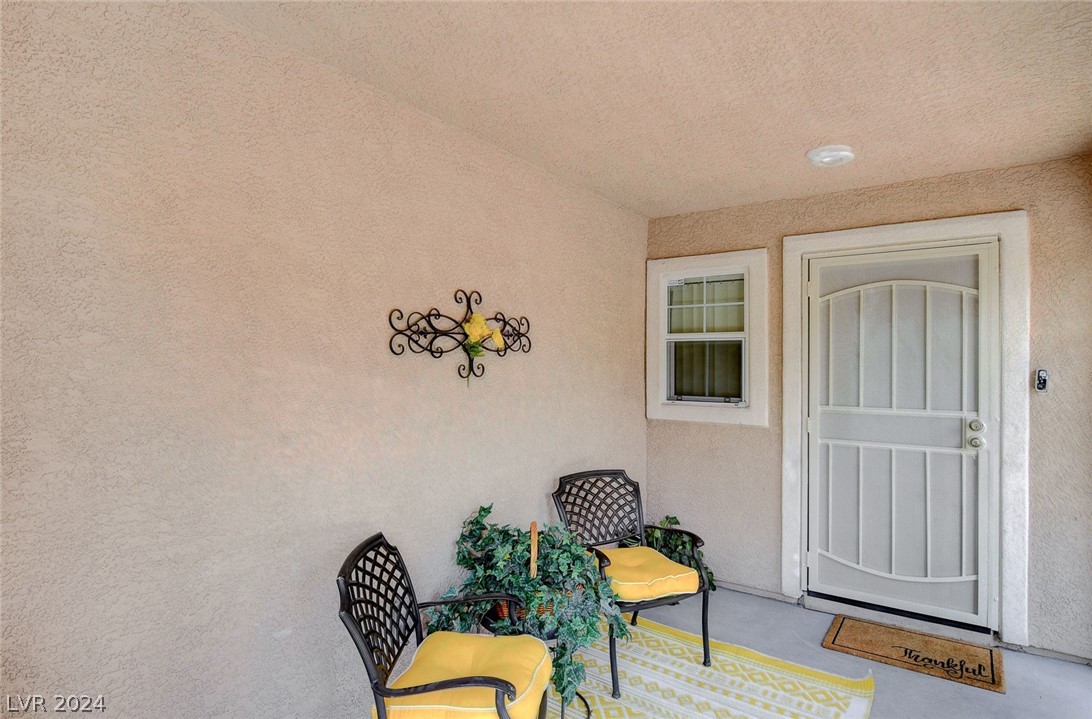 20 Pine Blossom Avenue