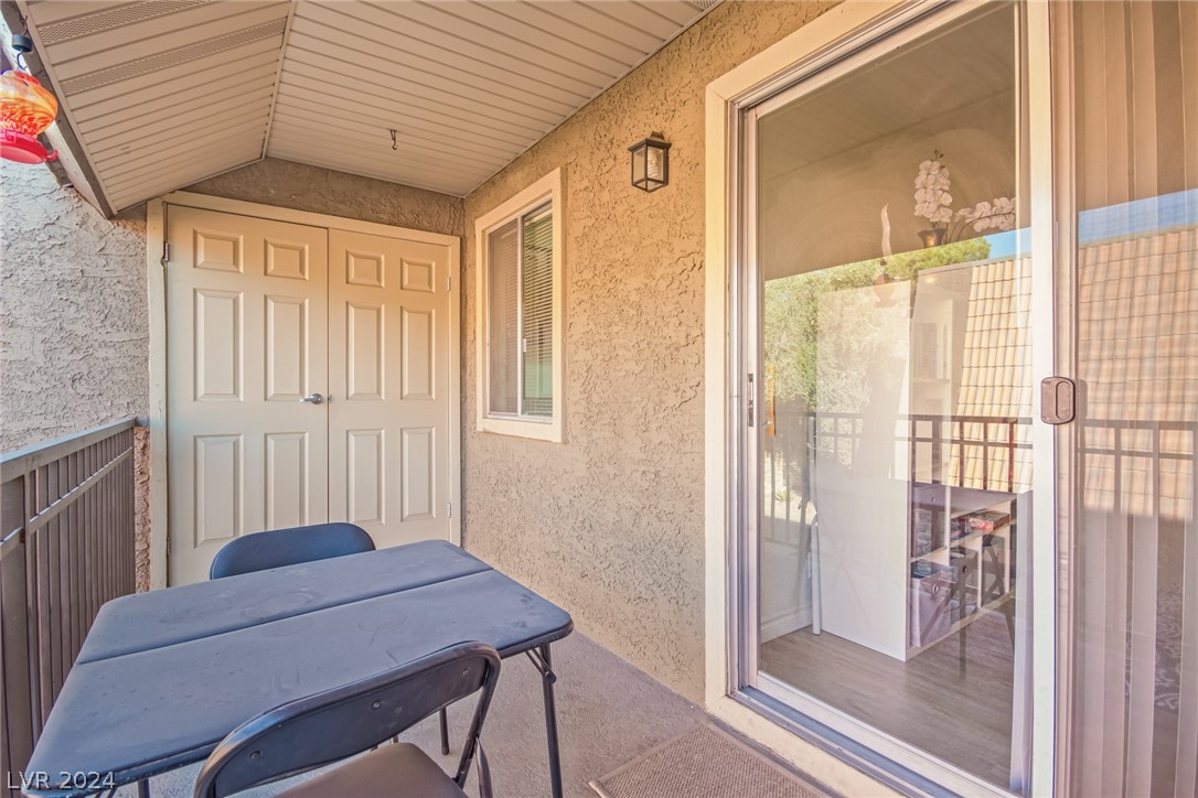 4390 Sandy River Drive 14