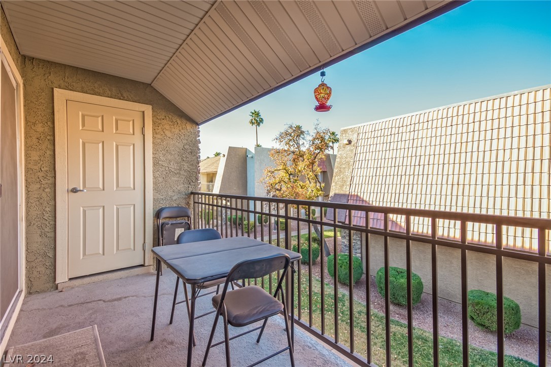 4390 Sandy River Drive 14