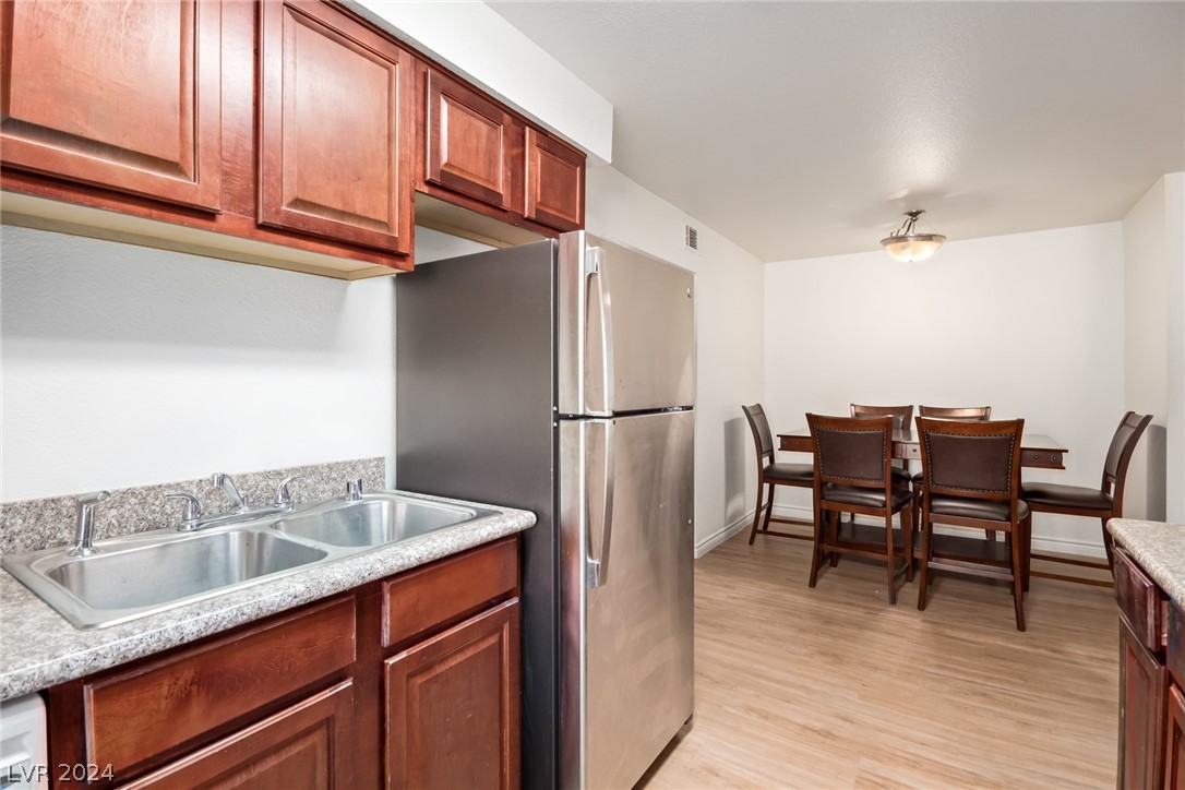 4390 Sandy River Drive 14