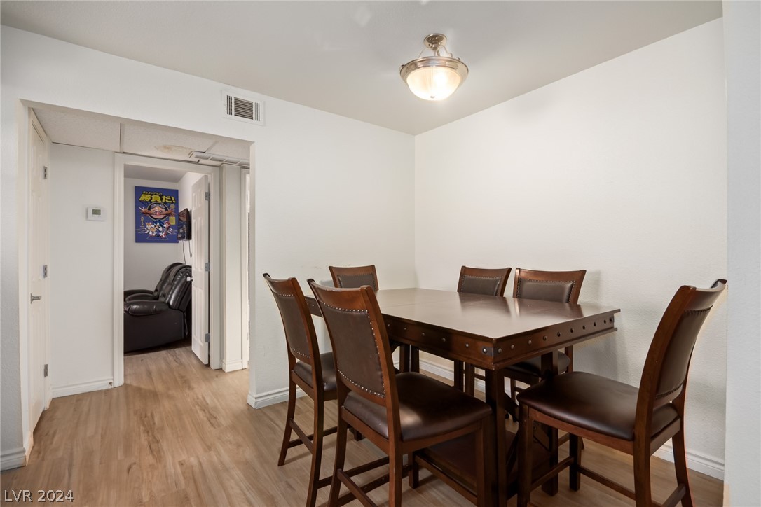 4390 Sandy River Drive 14