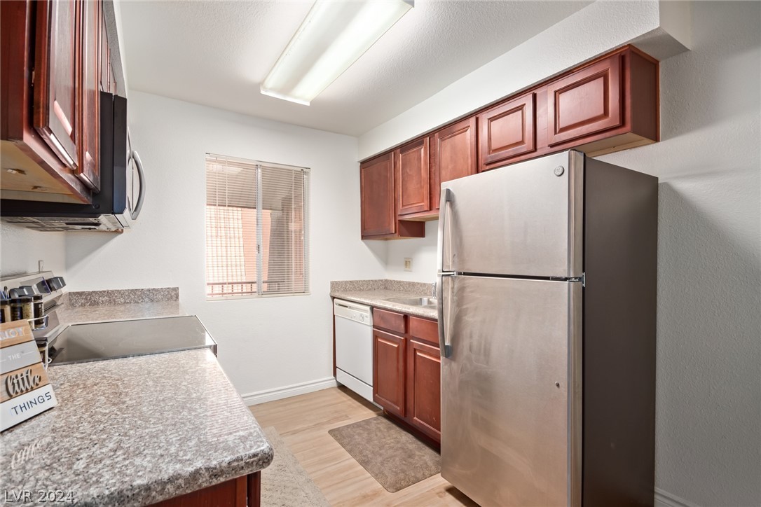 4390 Sandy River Drive 14