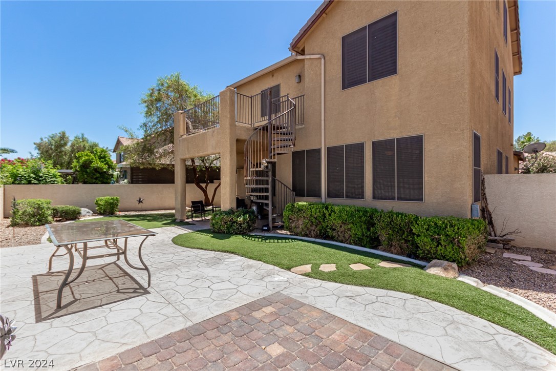 2428 Taragato Avenue