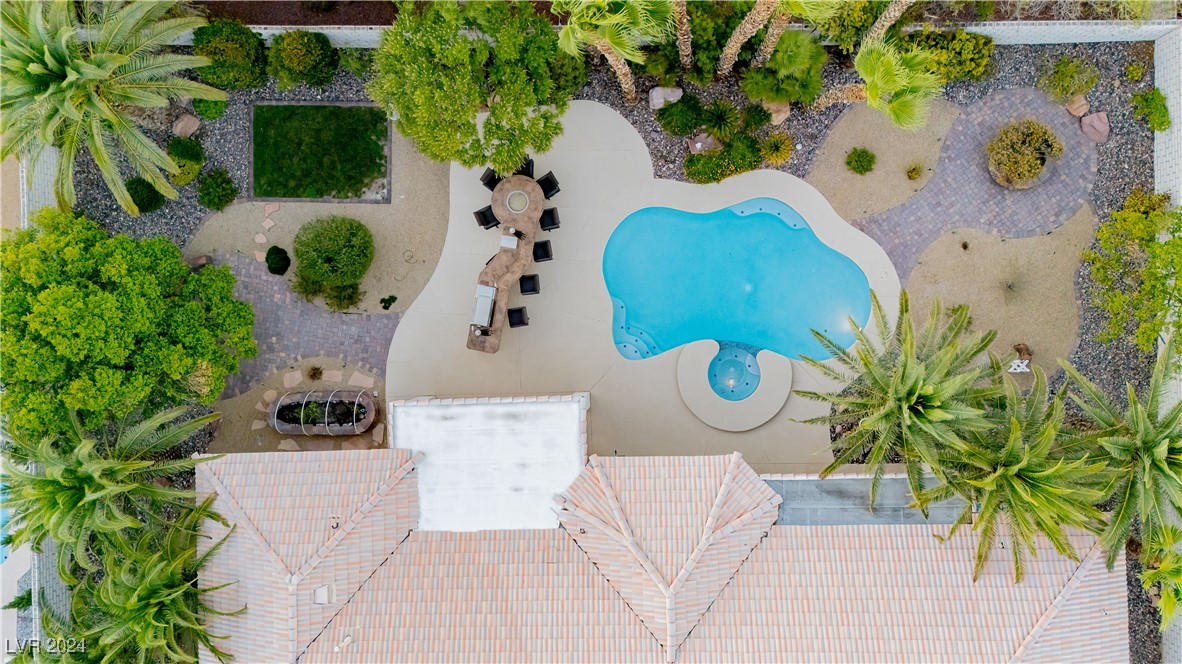 7500 Crystal Forrest Drive