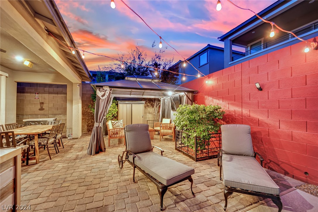 932 Riverlawn Place