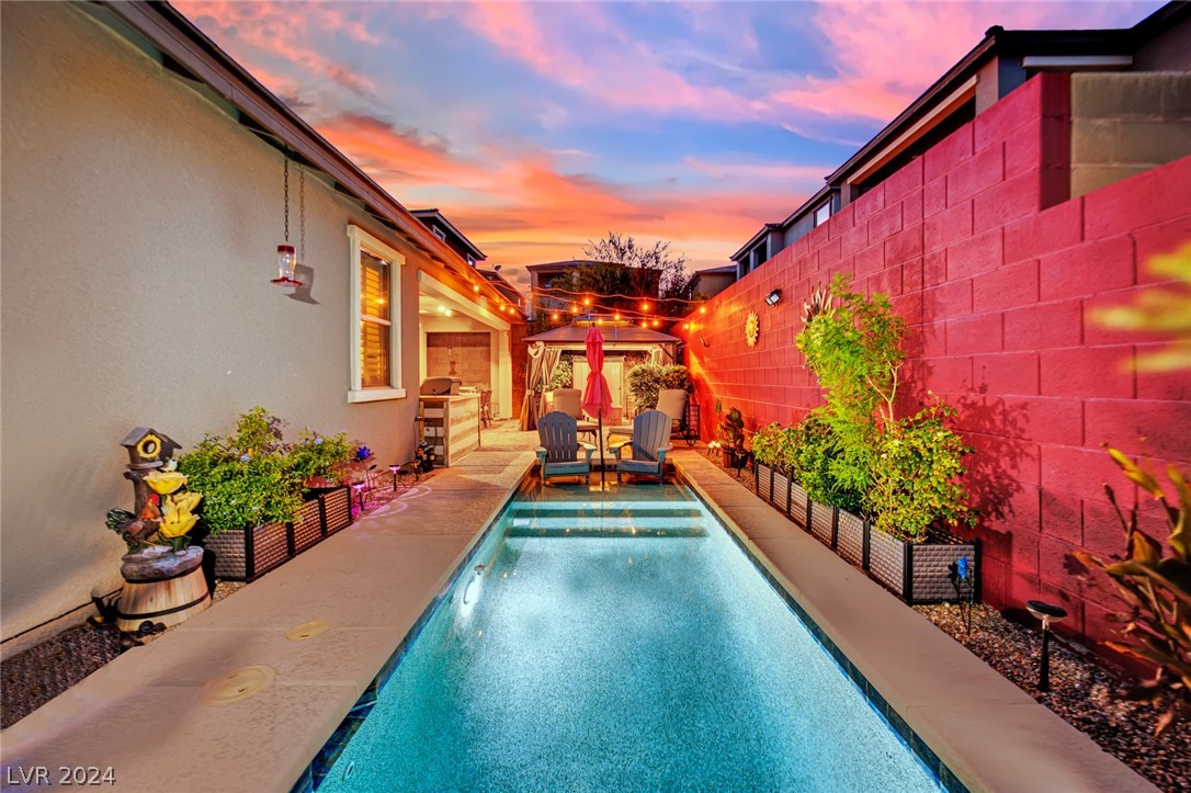 932 Riverlawn Place