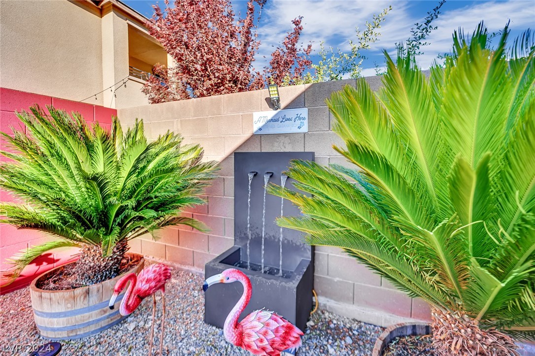 932 Riverlawn Place