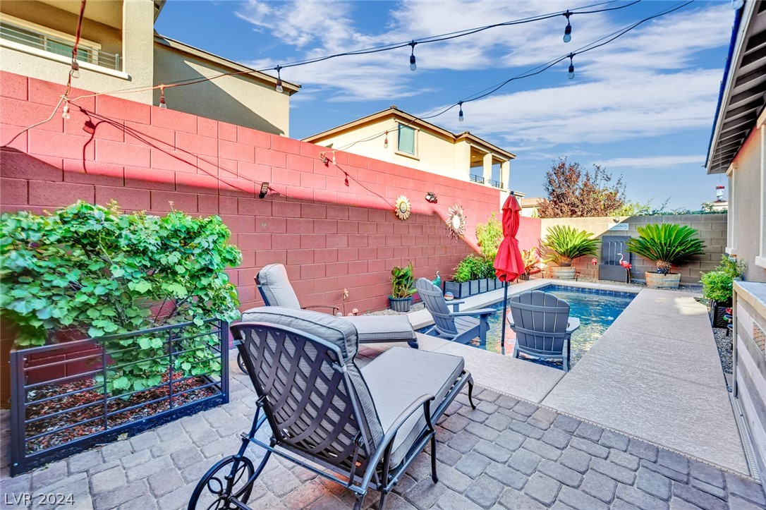 932 Riverlawn Place