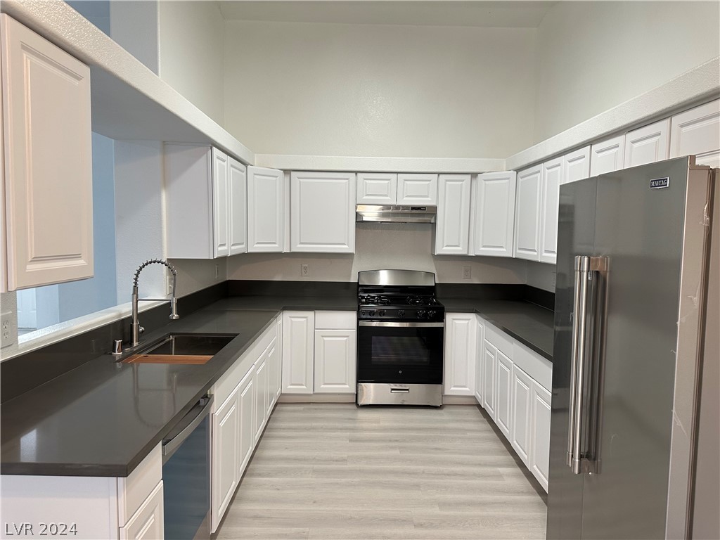 3937 Gaston Lane