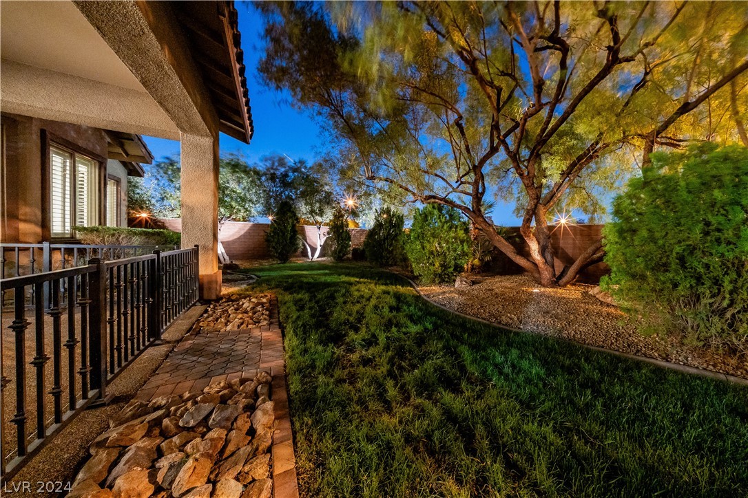 9506 Bella Citta Street