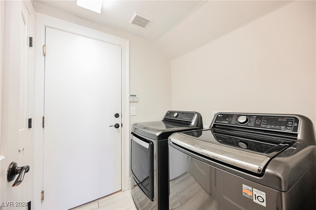 8317 Deer Springs Way