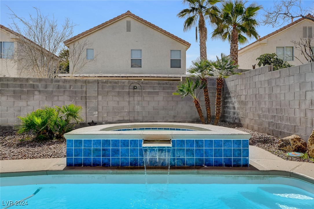 8329 Maplestar Road