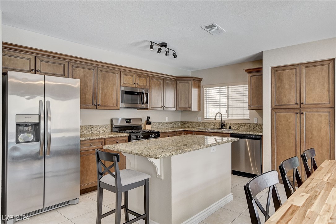 8329 Maplestar Road