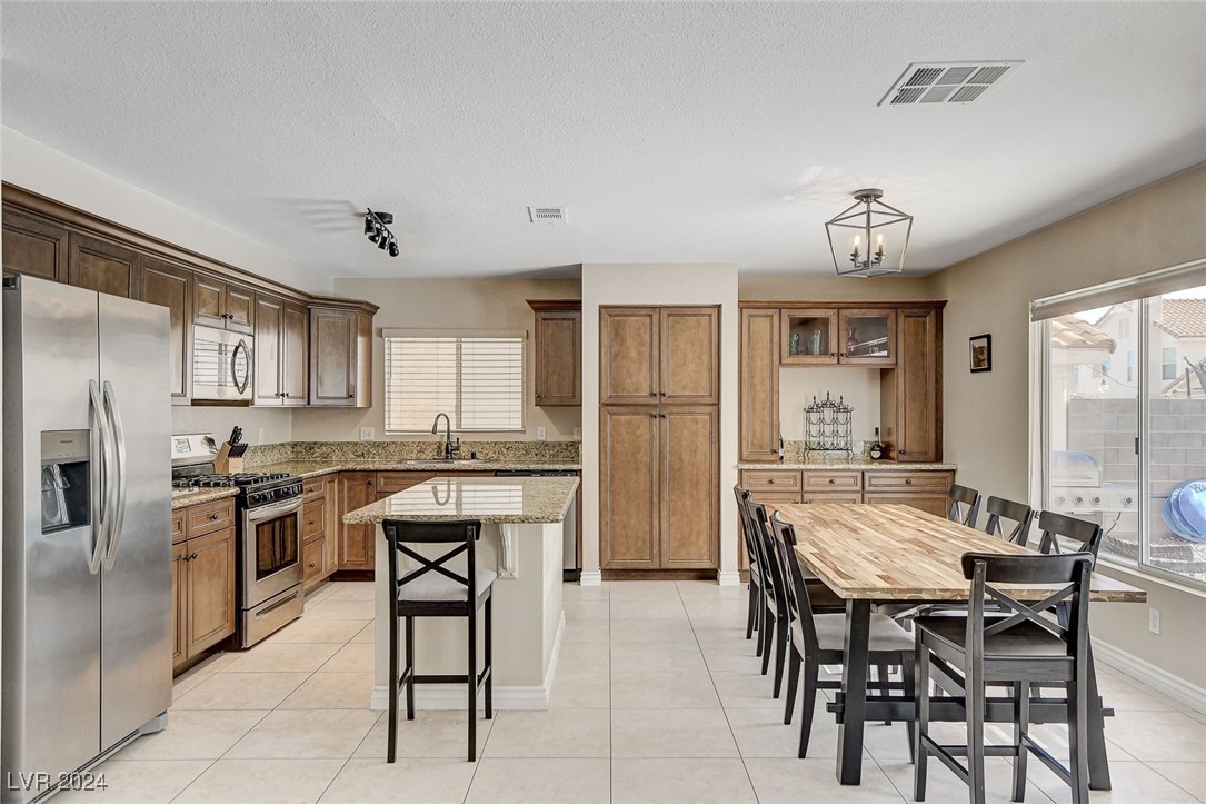 8329 Maplestar Road