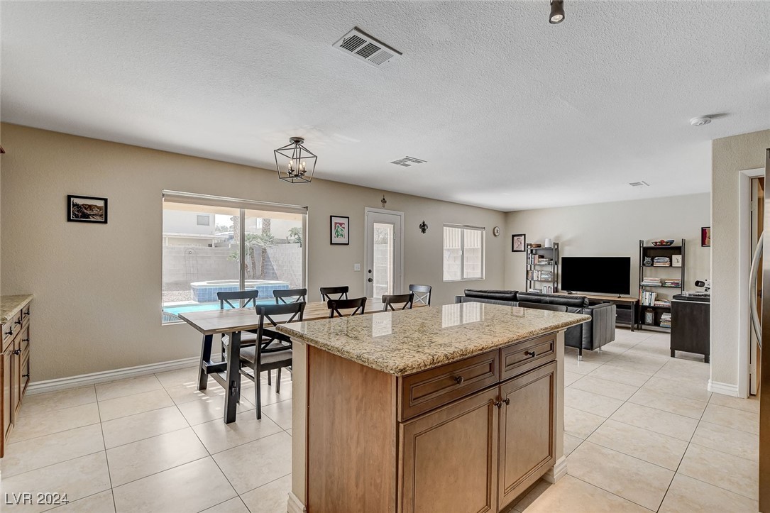 8329 Maplestar Road