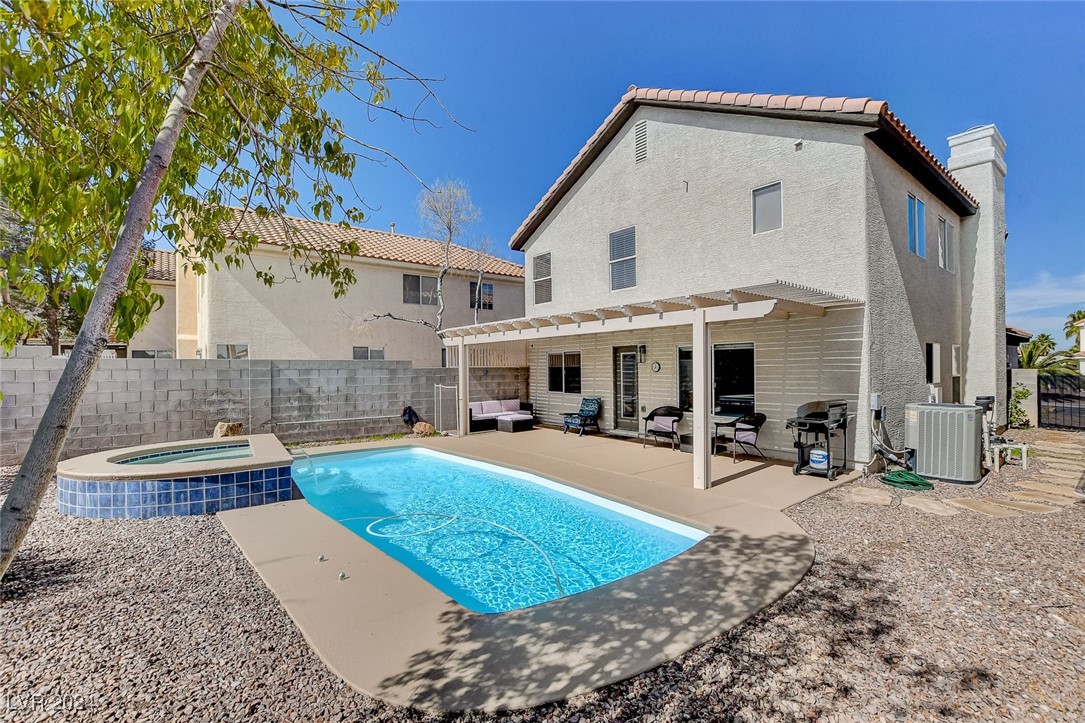 8329 Maplestar Road
