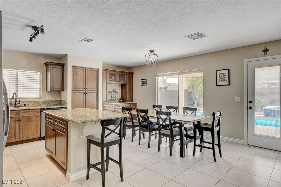 8329 Maplestar Road