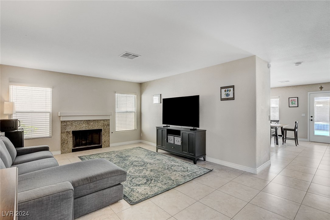 8329 Maplestar Road