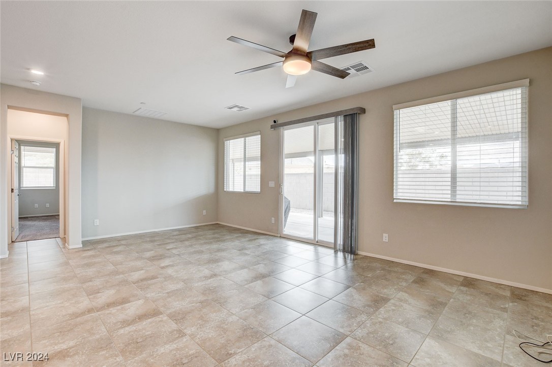 2185 Rio Rancho Pointe Place