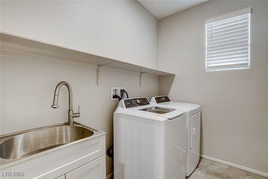 2185 Rio Rancho Pointe Place