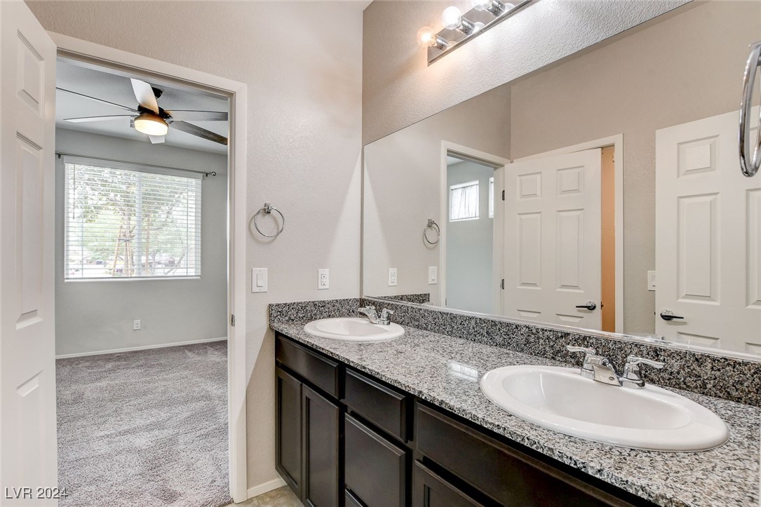 2185 Rio Rancho Pointe Place