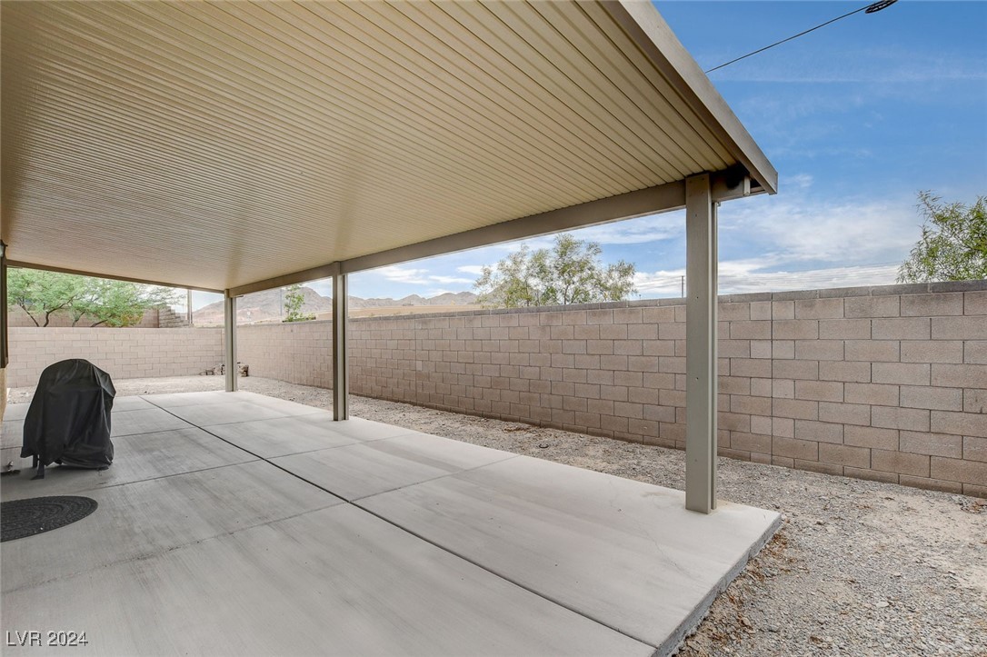 2185 Rio Rancho Pointe Place