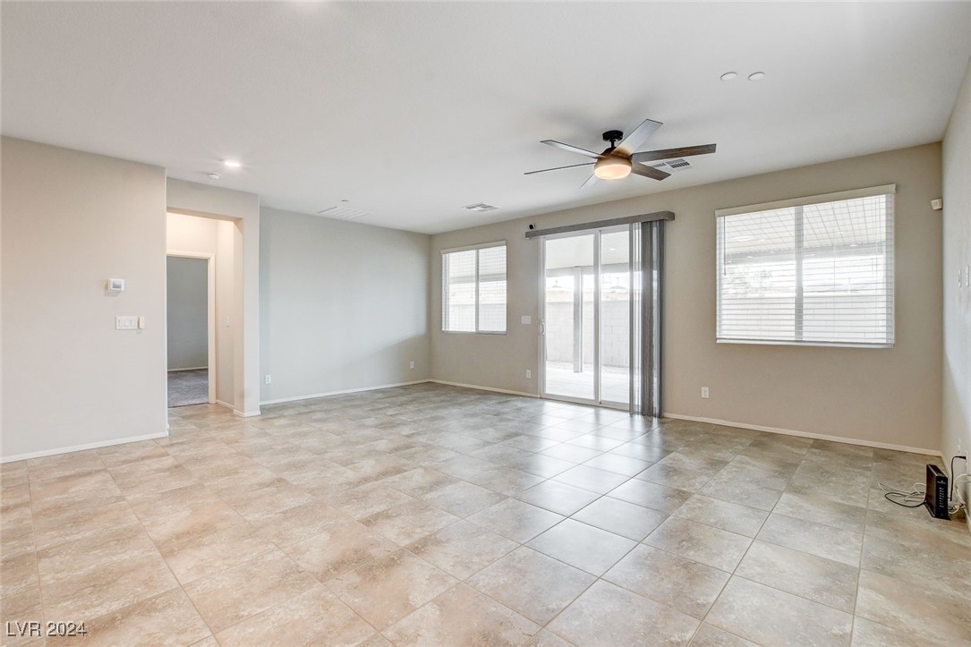 2185 Rio Rancho Pointe Place