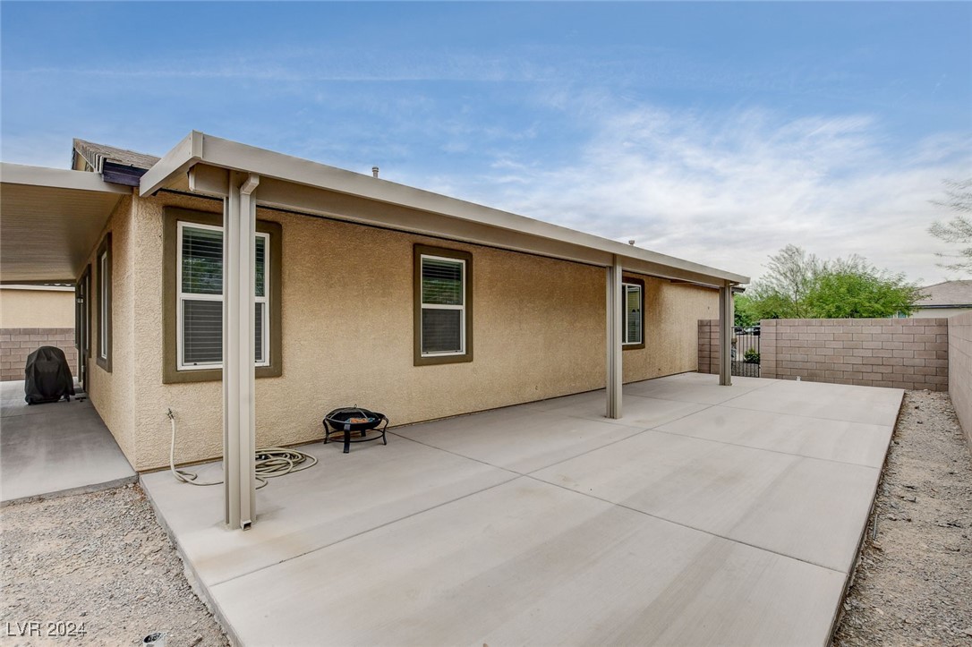 2185 Rio Rancho Pointe Place