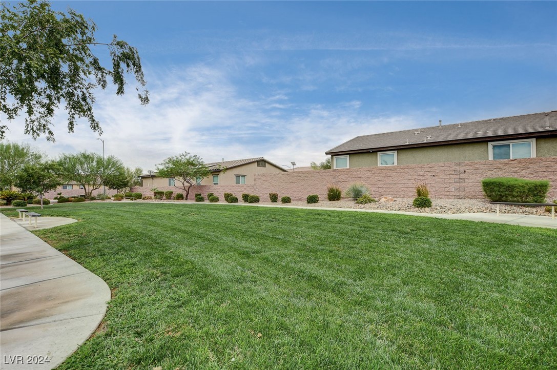 2185 Rio Rancho Pointe Place