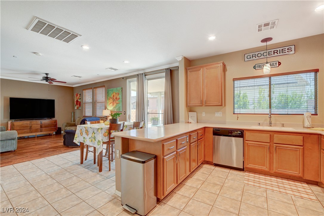 10471 Cook Bluff Avenue