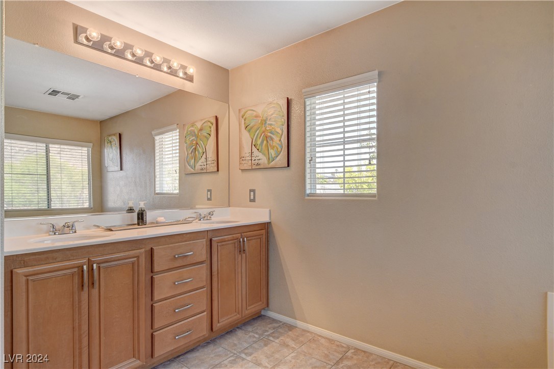 10471 Cook Bluff Avenue