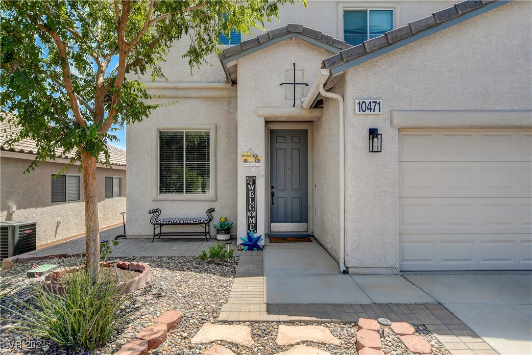 10471 Cook Bluff Avenue