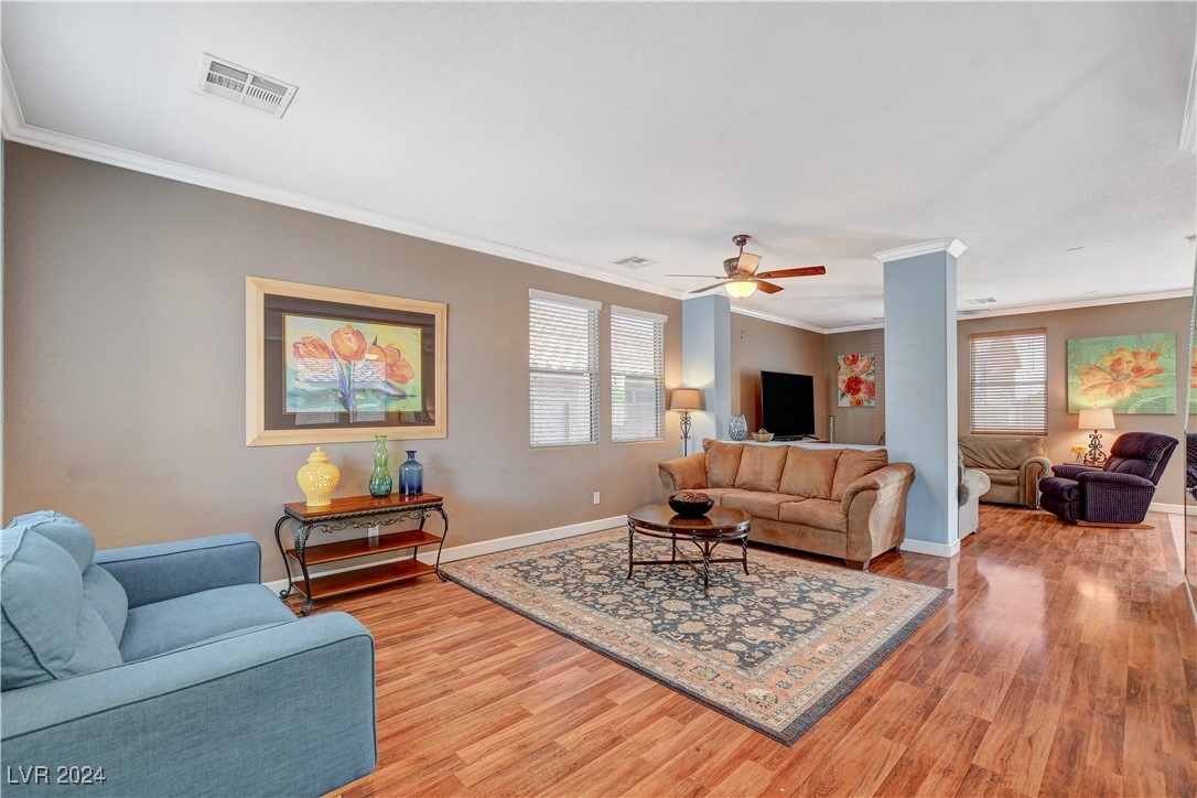 10471 Cook Bluff Avenue