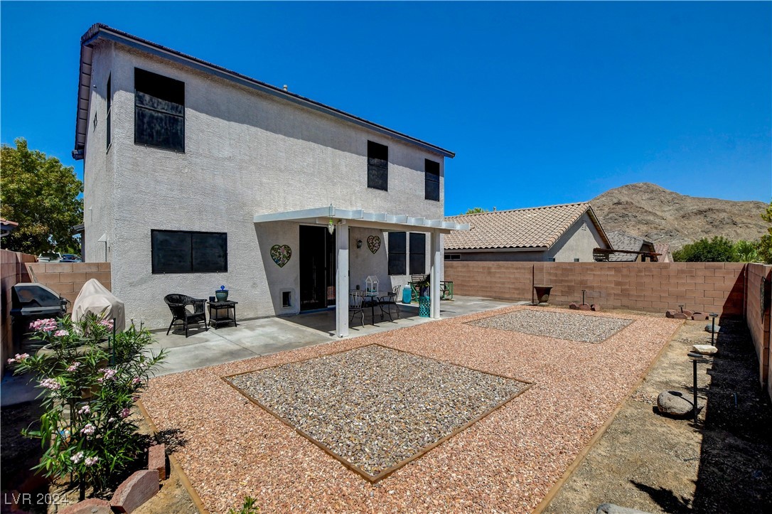 10471 Cook Bluff Avenue