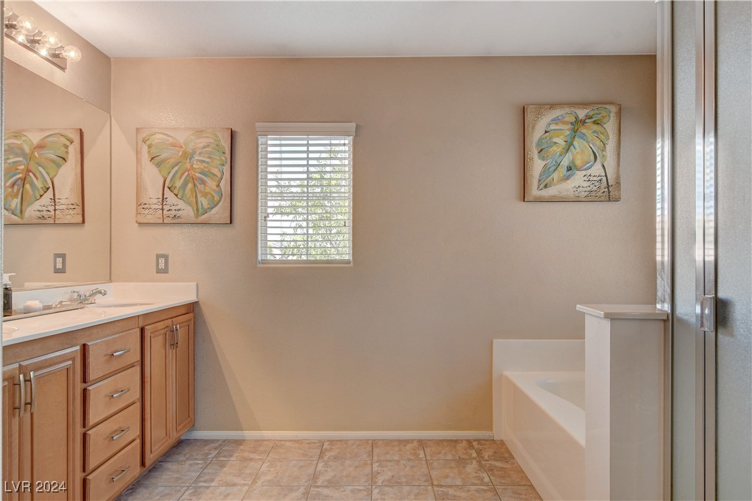 10471 Cook Bluff Avenue