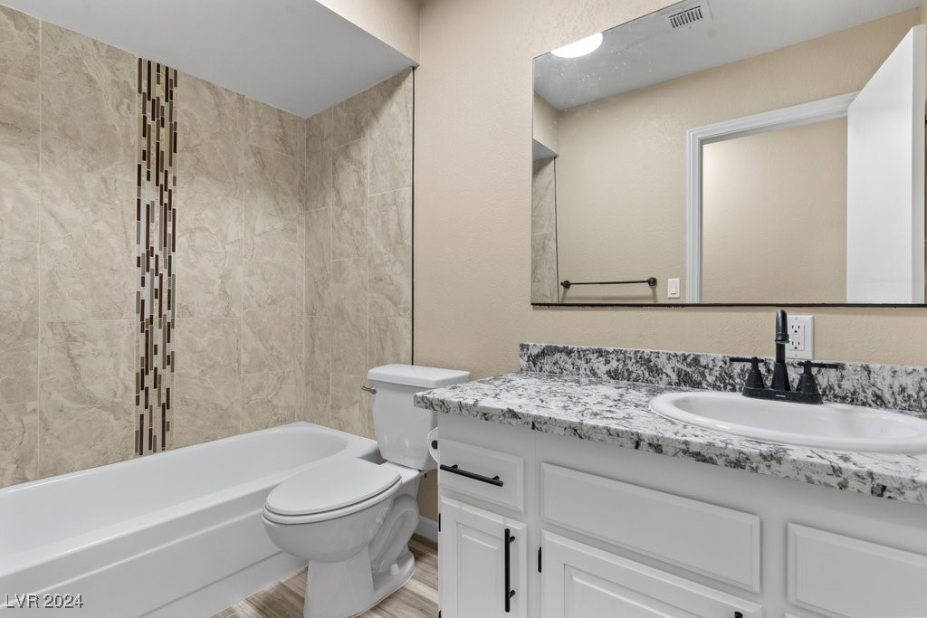 851 West Calvada Boulevard