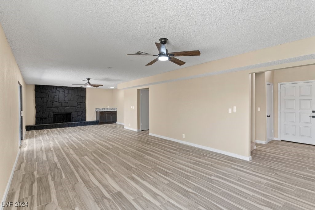 851 West Calvada Boulevard