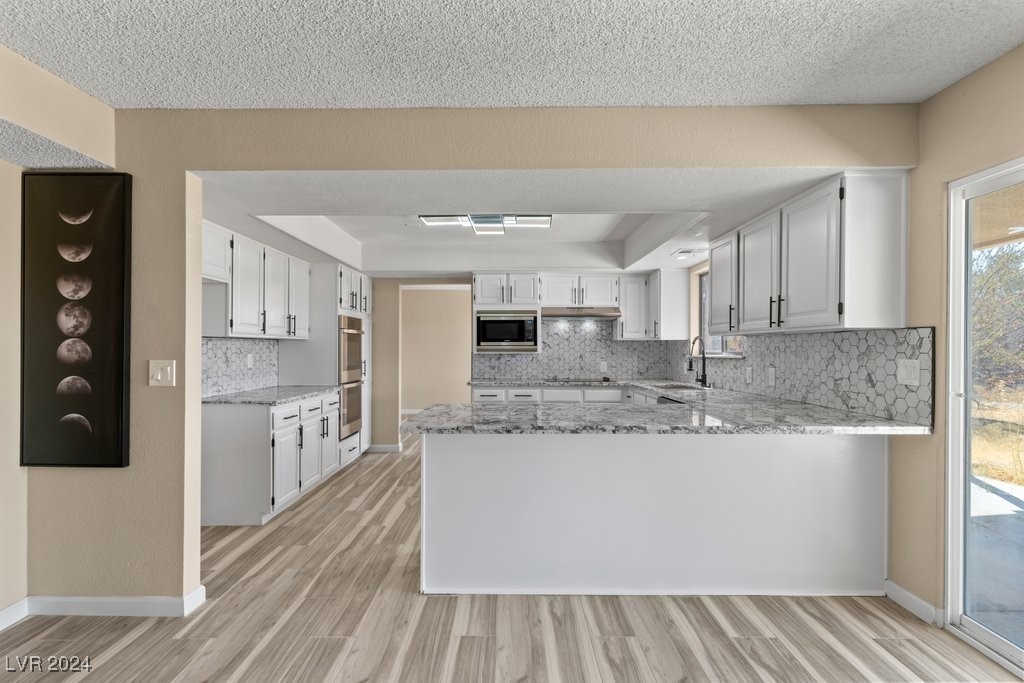 851 West Calvada Boulevard