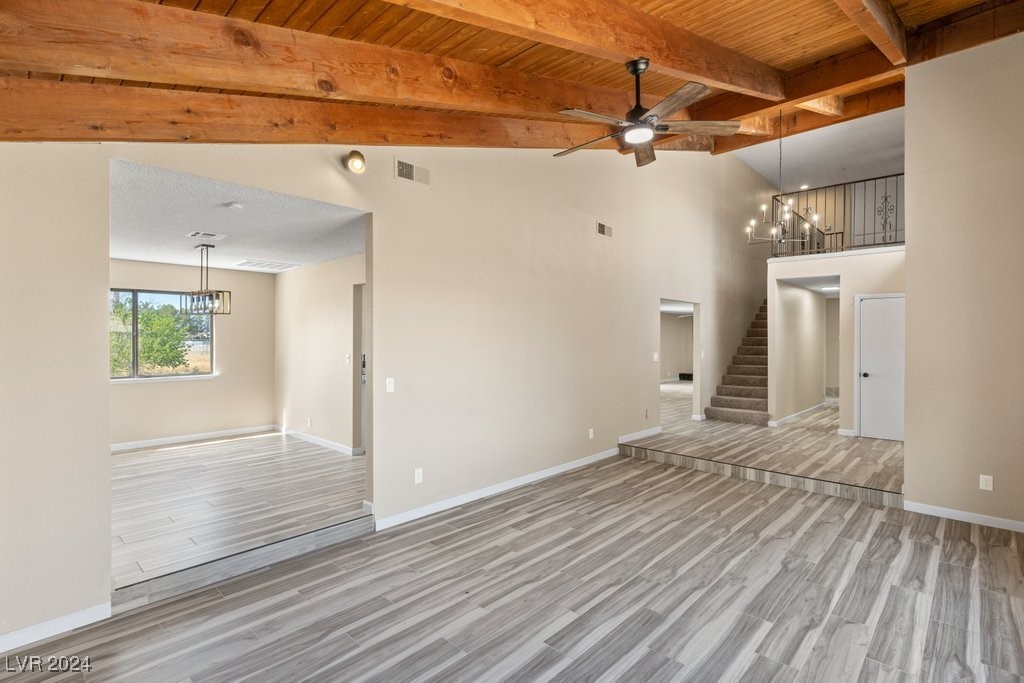 851 West Calvada Boulevard