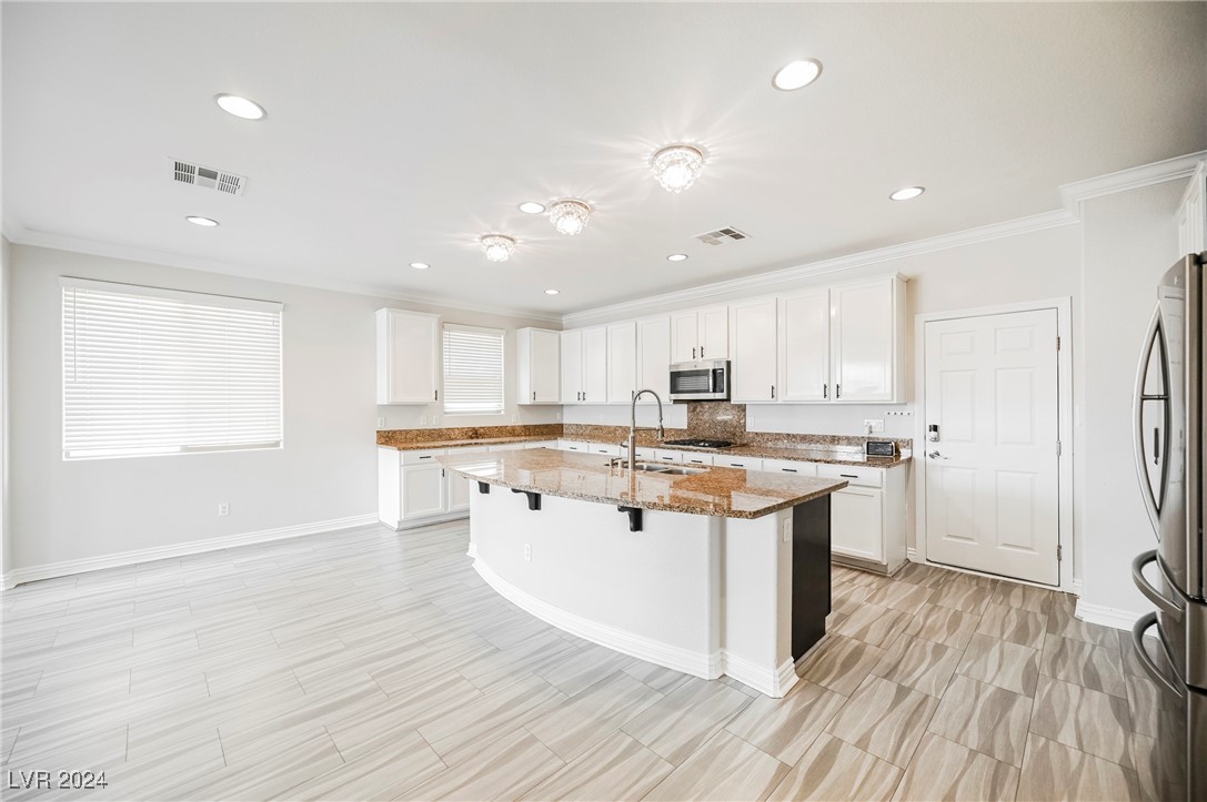 1928 La Calera Avenue