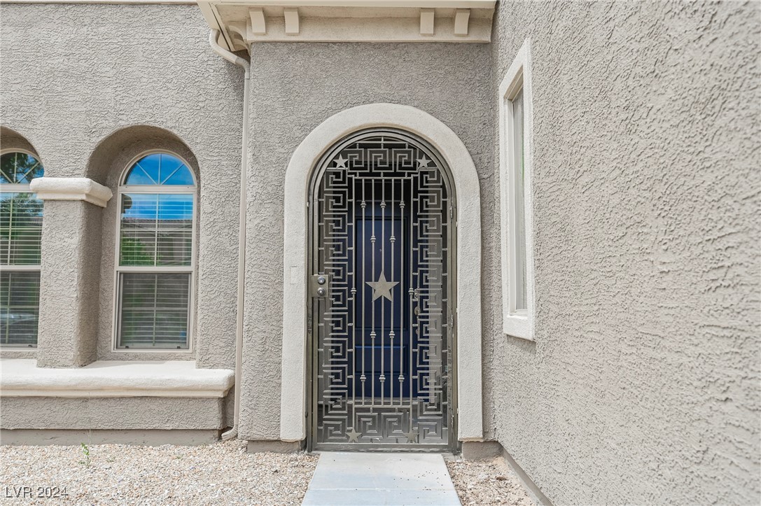 1928 La Calera Avenue