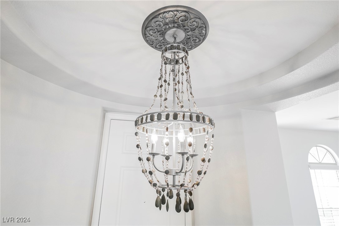 1928 La Calera Avenue